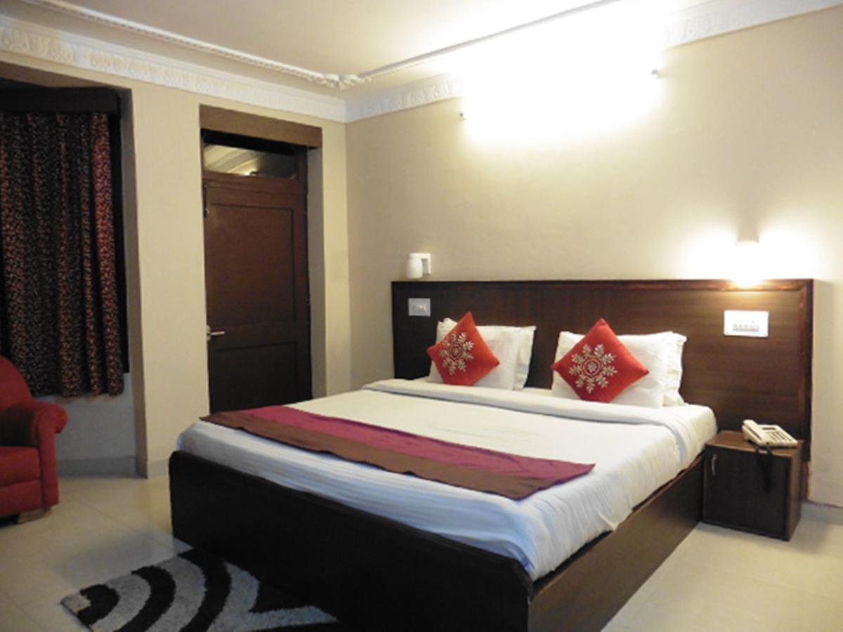 City Light Hotel Далхаузи Екстериор снимка