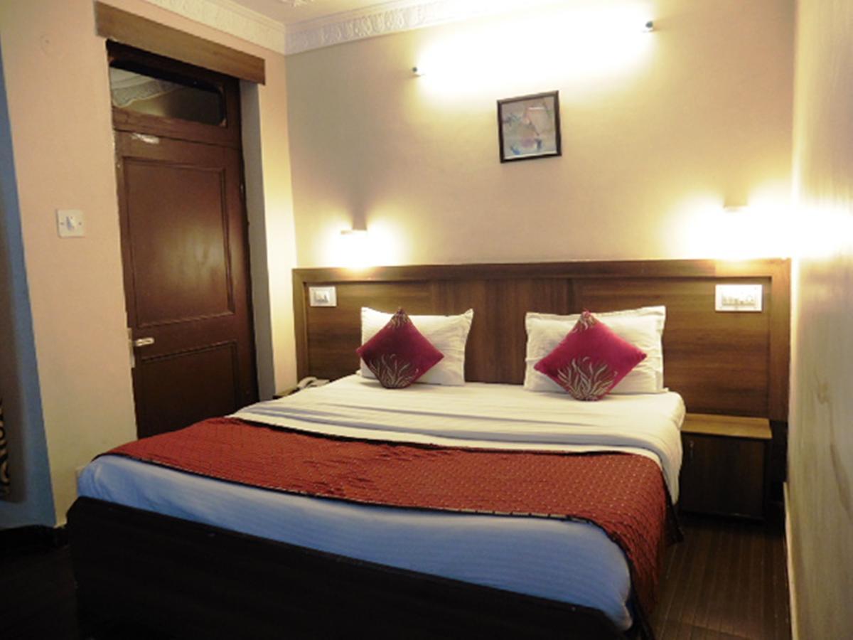 City Light Hotel Далхаузи Екстериор снимка